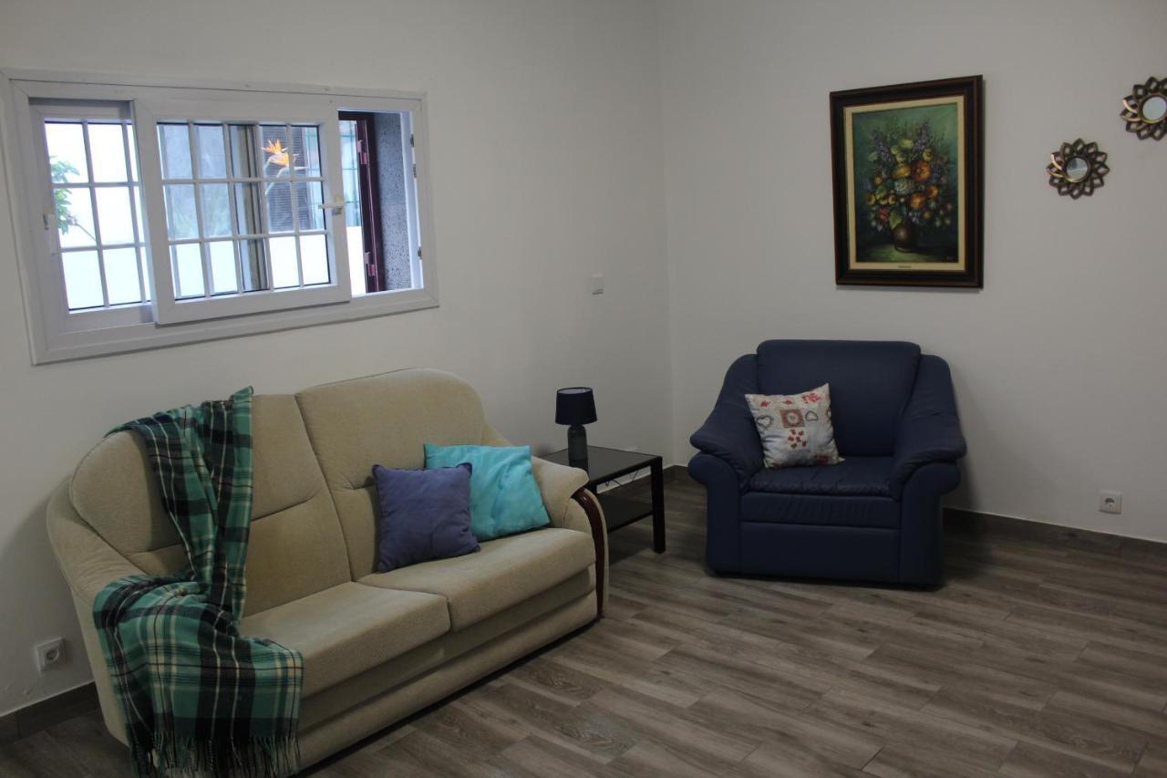 Vitorino De Nemesio Guesthouse Ponta Delgada  Ngoại thất bức ảnh