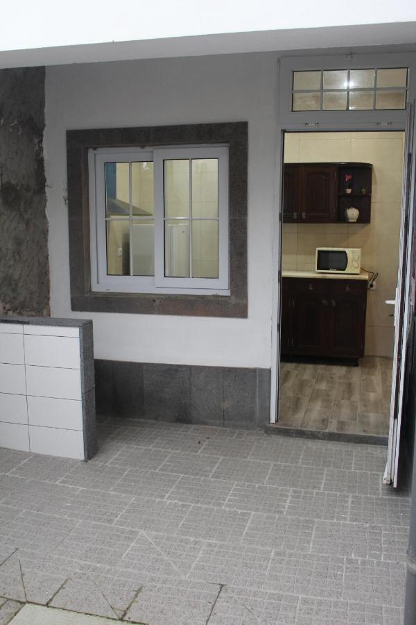 Vitorino De Nemesio Guesthouse Ponta Delgada  Ngoại thất bức ảnh