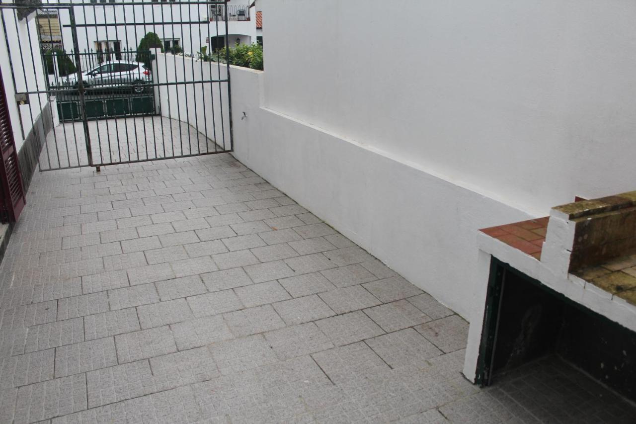 Vitorino De Nemesio Guesthouse Ponta Delgada  Ngoại thất bức ảnh
